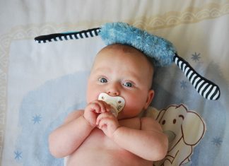מדוע תינוקות מוצצים?